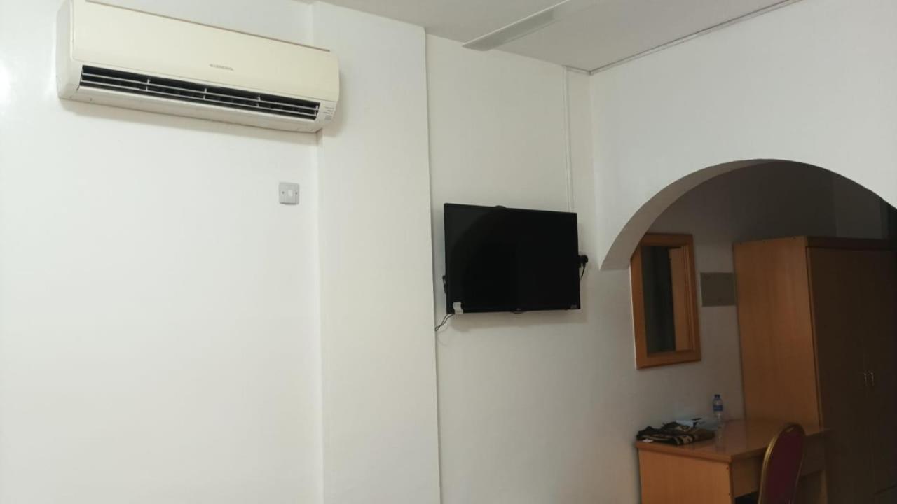 Arabian Sands Hotel فندق الرمال العربية Haima Экстерьер фото