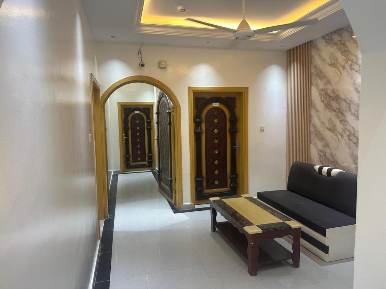 Arabian Sands Hotel فندق الرمال العربية Haima Экстерьер фото